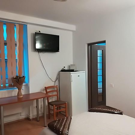 Center Park Apartment Cluj-Napoca Esterno foto